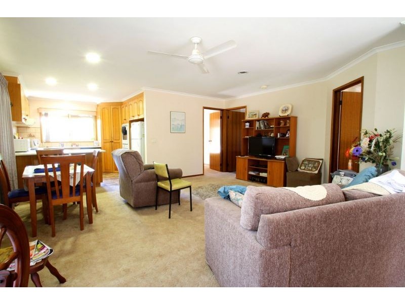 3/2 Conway Street, Leongatha VIC 3953