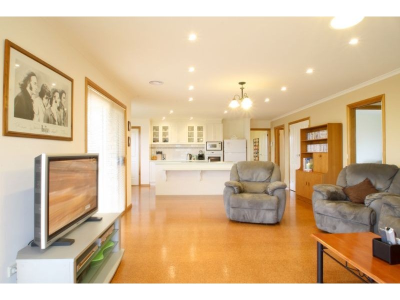 46 Chamberlain Drive, Leongatha VIC 3953