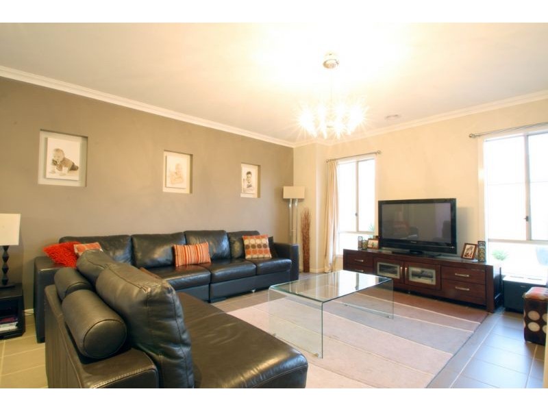 17 Higg Street, Leongatha VIC 3953