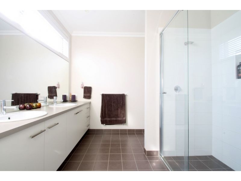 17 Higg Street, Leongatha VIC 3953