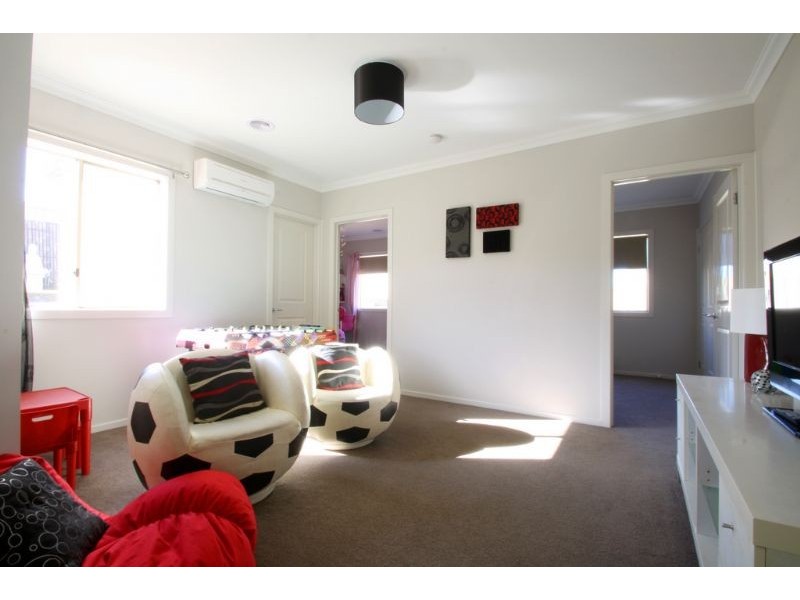17 Higg Street, Leongatha VIC 3953