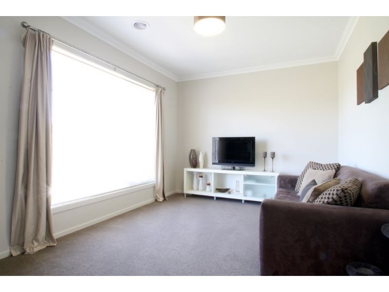 17 Higg Street, Leongatha VIC 3953