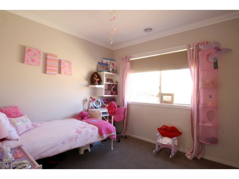 17 Higg Street, Leongatha VIC 3953