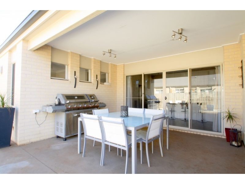 17 Higg Street, Leongatha VIC 3953