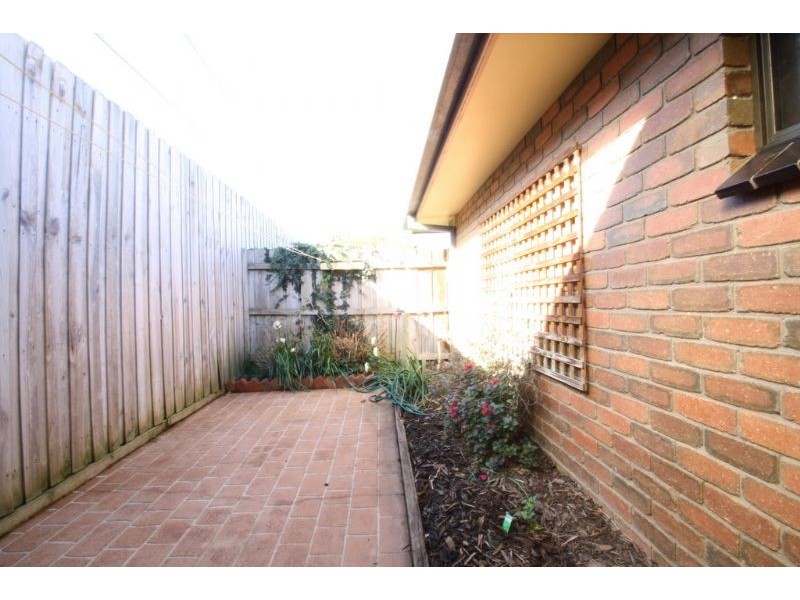 12/2 Conway Street, Leongatha VIC 3953
