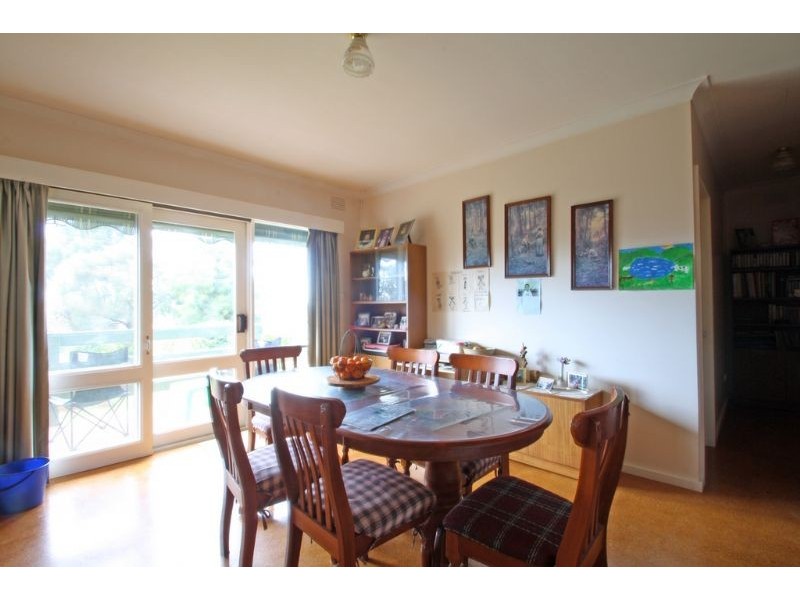 94 Ogilvy Street, Leongatha VIC 3953