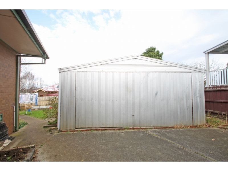 94 Ogilvy Street, Leongatha VIC 3953
