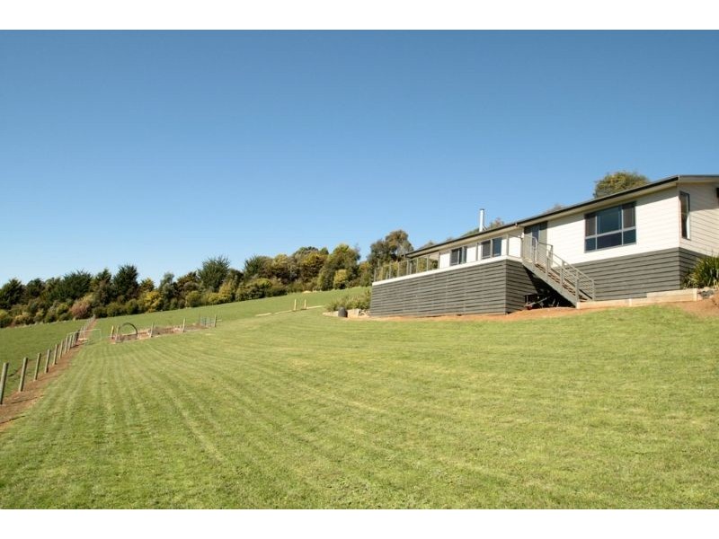 1090 Leongatha-Yarragon Road, Hallston, Leongatha VIC 3953