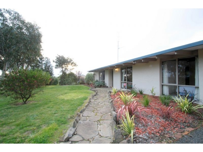 163 Simons Lane, Leongatha VIC 3953