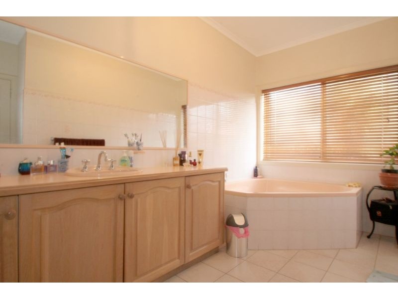 80 Parr Street, Leongatha VIC 3953