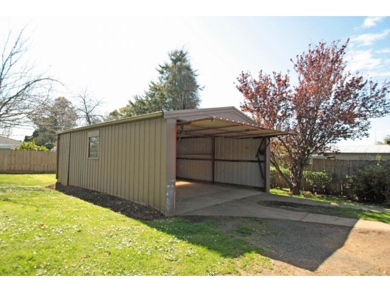 23 Trease Street, Leongatha VIC 3953
