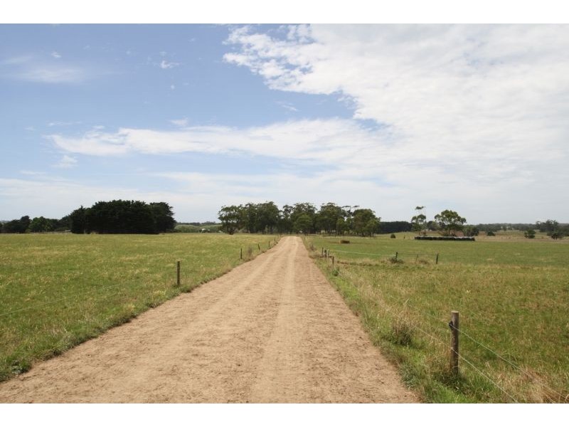 10 Cashin Road, Leongatha South VIC 3953