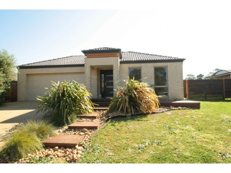 7 Higg Street, Leongatha VIC 3953