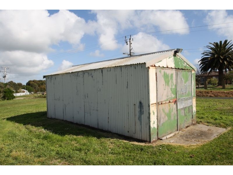 17 Geale Street, Meeniyan VIC 3956