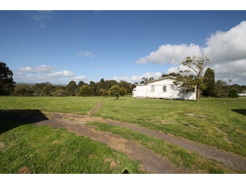 17 Geale Street, Meeniyan VIC 3956