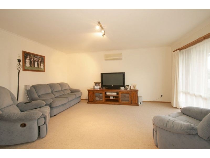 17 Norview Drive, Leongatha VIC 3953