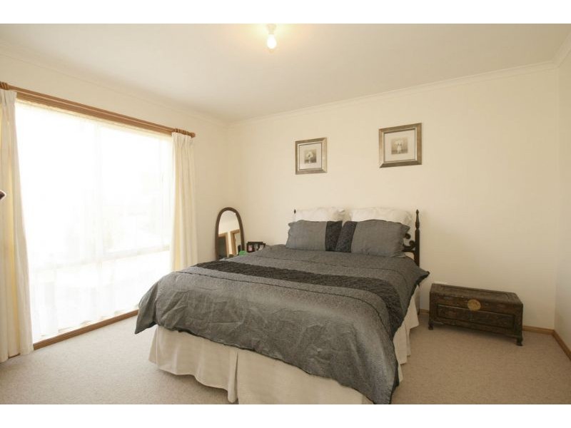 17 Norview Drive, Leongatha VIC 3953