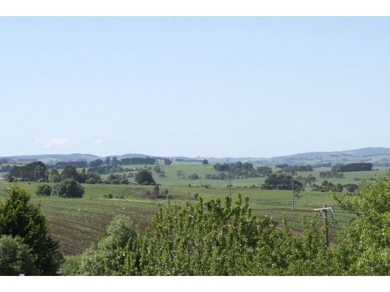 17 Norview Drive, Leongatha VIC 3953