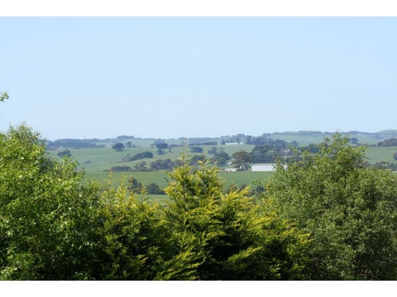 17 Norview Drive, Leongatha VIC 3953