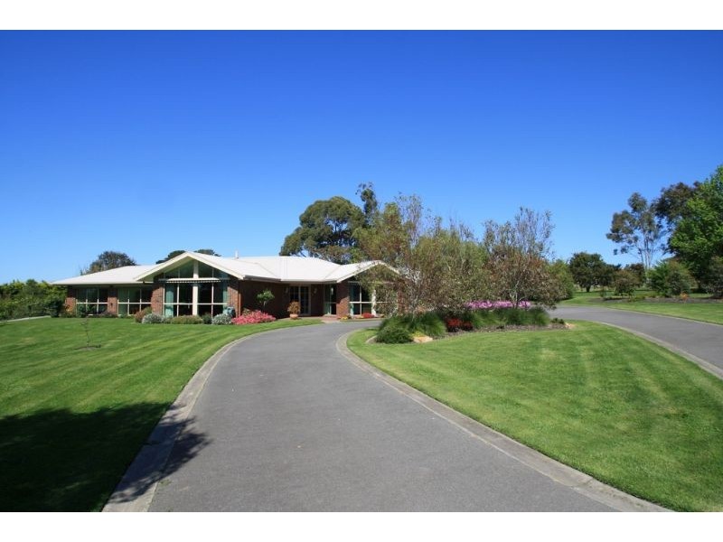 305 Hillgroves Road, Leongatha VIC 3953