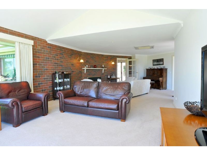 305 Hillgroves Road, Leongatha VIC 3953