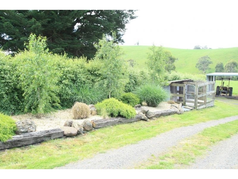 8955 South Gippsland Highway KARDELLA SOUTH, Kardella VIC 3951