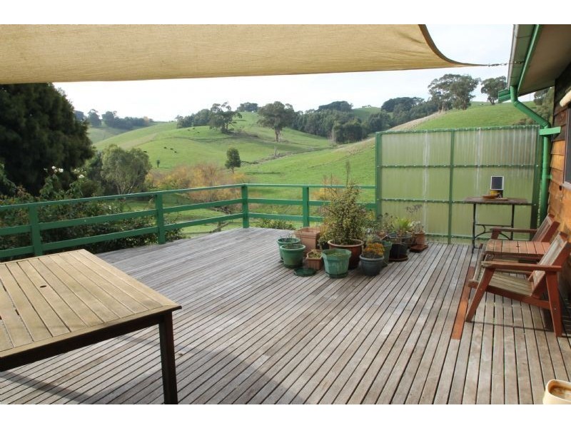 90 Stevens Road, Kardella VIC 3951