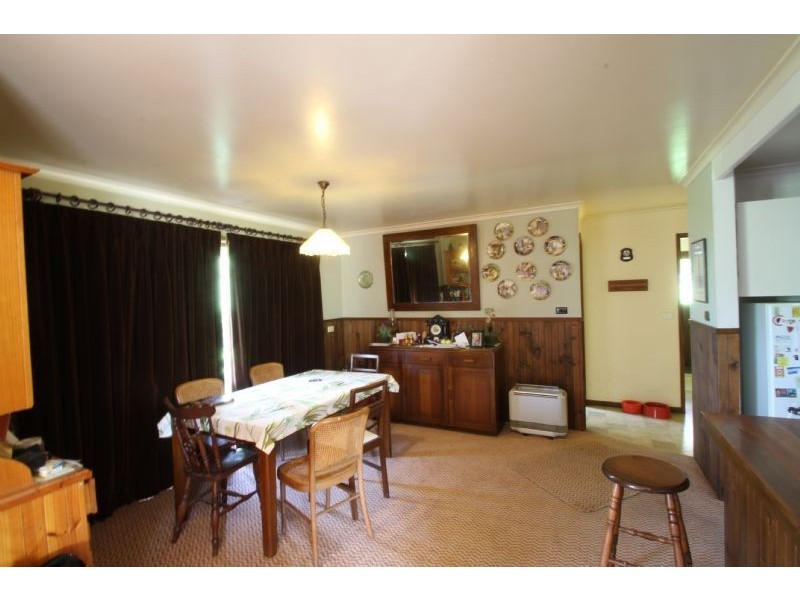 90 Stevens Road, Kardella VIC 3951