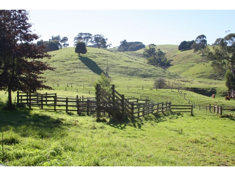 90 Stevens Road, Kardella VIC 3951