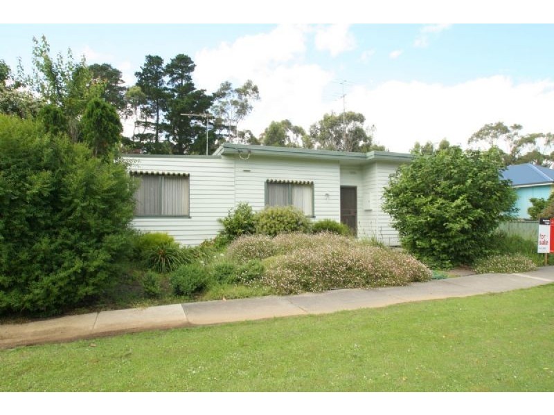 147 Whitelaw Street, Meeniyan VIC 3956