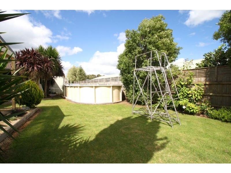 2 Elaine Court, Leongatha VIC 3953