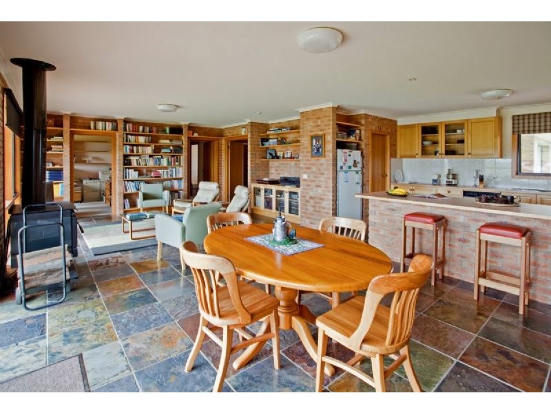 8065 Bass Highway, Leongatha VIC 3953