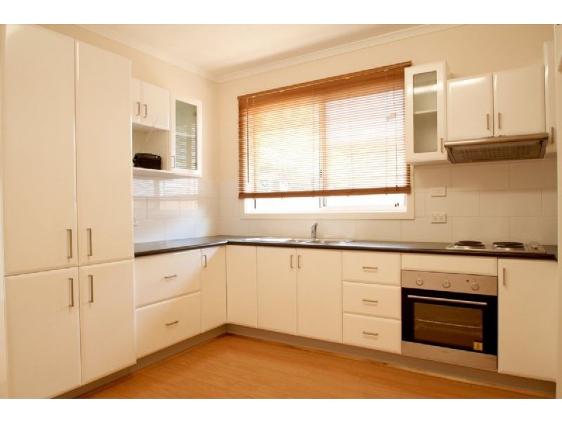 14 Owen Street, Leongatha VIC 3953