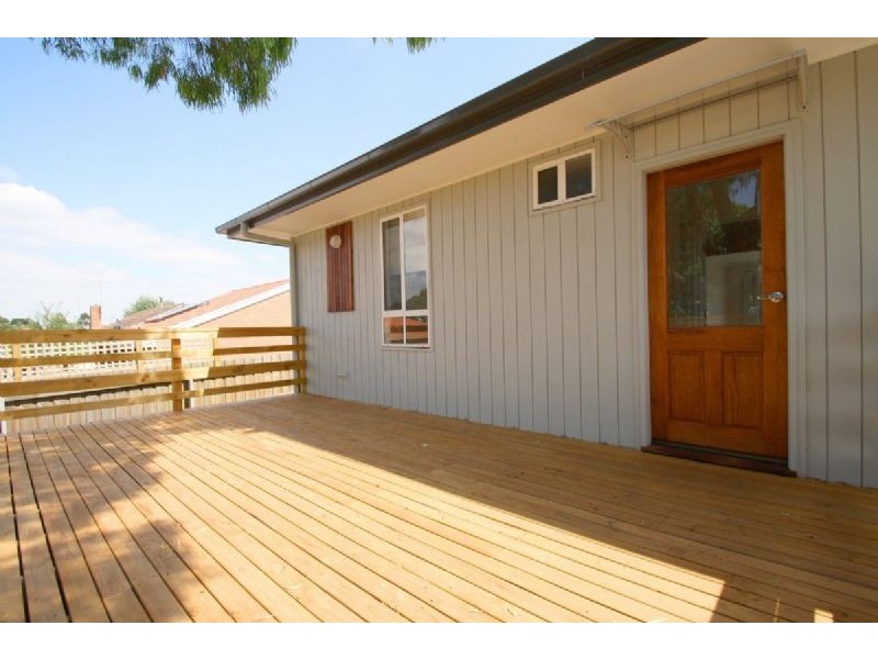 14 Owen Street, Leongatha VIC 3953