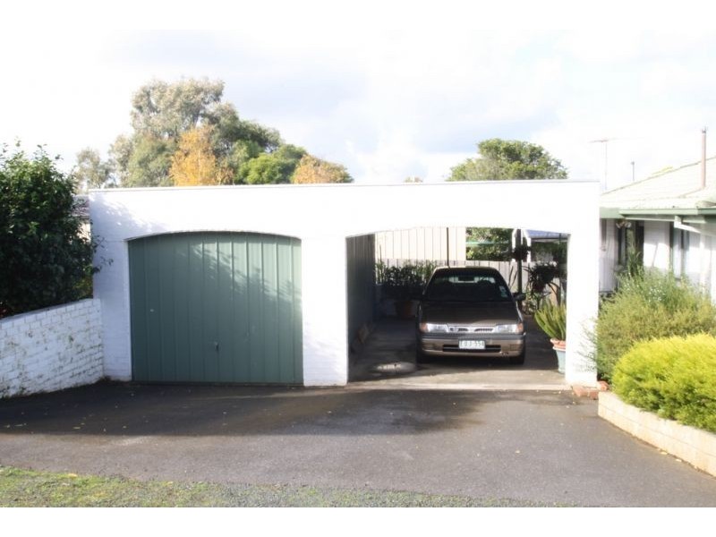 107 Brown Street, Leongatha VIC 3953