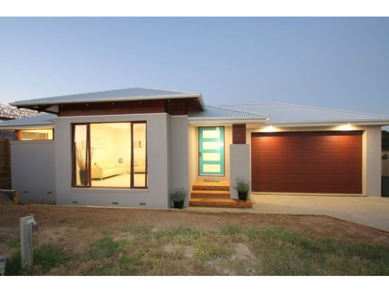 6 Eccles Way, Leongatha VIC 3953