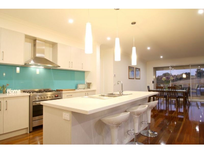 6 Eccles Way, Leongatha VIC 3953