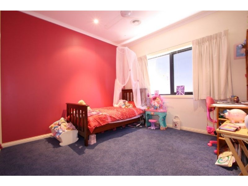 83 Parr Street, Leongatha VIC 3953