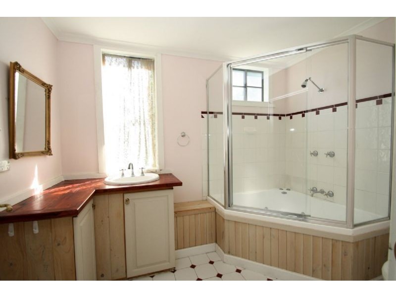 16 Hassett Street, Leongatha VIC 3953