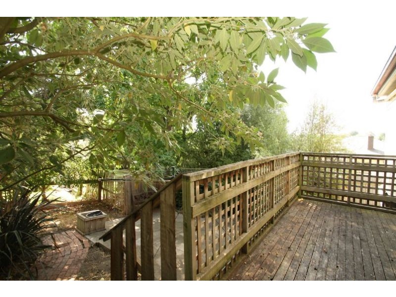 16 Hassett Street, Leongatha VIC 3953