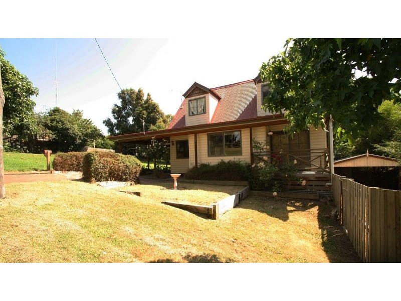 16 Hassett Street, Leongatha VIC 3953