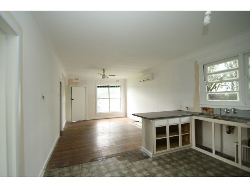 16 Parr Street, Leongatha VIC 3953