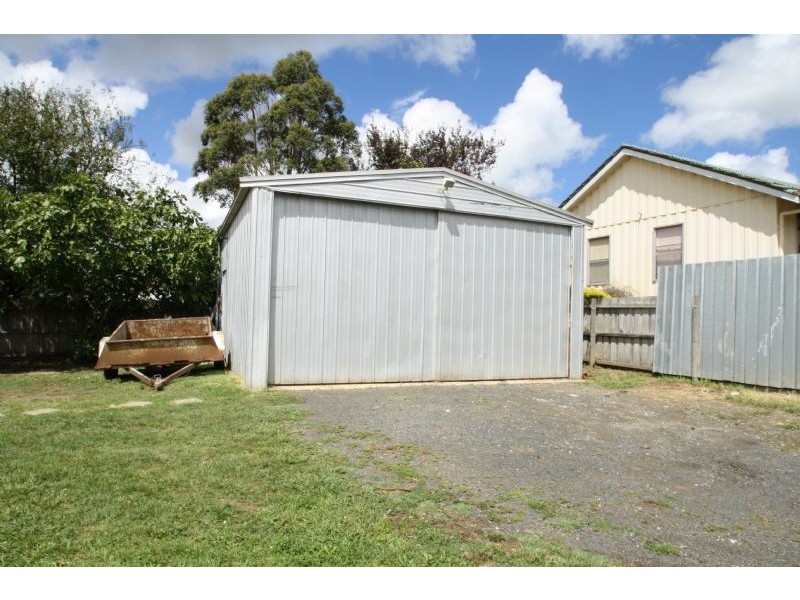 16 Parr Street, Leongatha VIC 3953