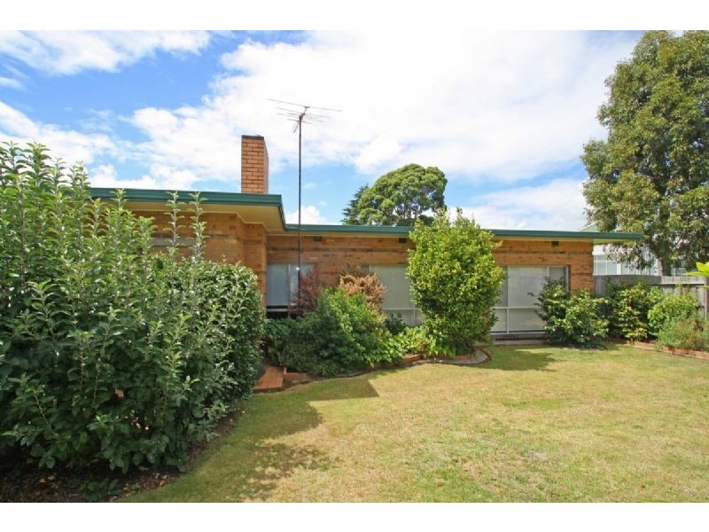 2 Somerset Court, Leongatha VIC 3953