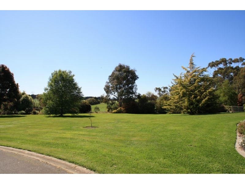 305 Hillgroves Road, Leongatha VIC 3953