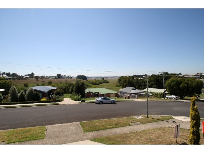 26 Chamberlain drive, Leongatha VIC 3953