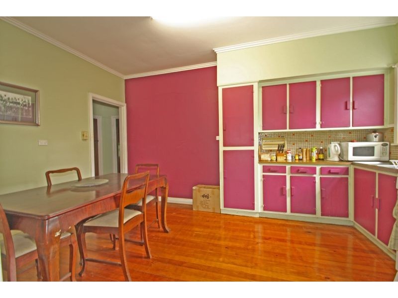 8 Owen Street, Leongatha VIC 3953