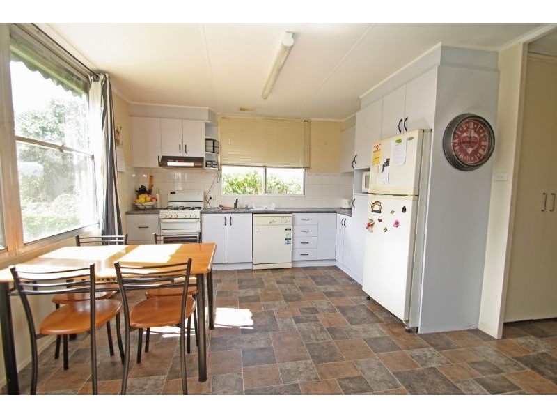 15 Byrne Street, Leongatha VIC 3953