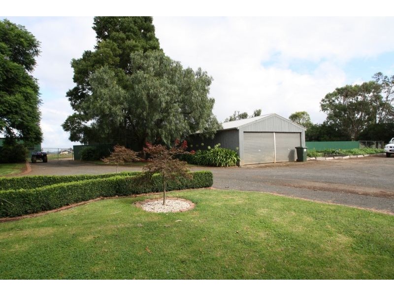 120 Mitchells Road, Leongatha VIC 3953