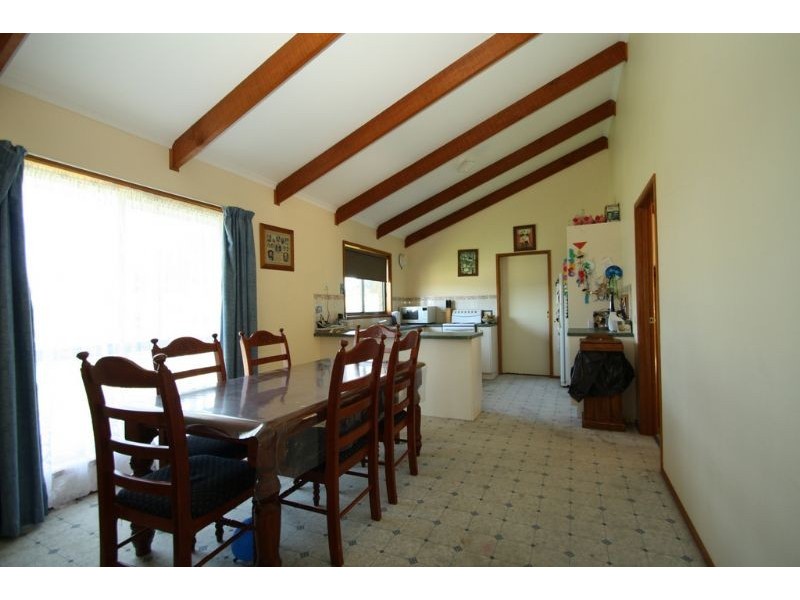 30 Morgans Road, Meeniyan VIC 3956